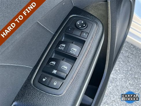 Used 2023 Dodge Charger SXT image 33