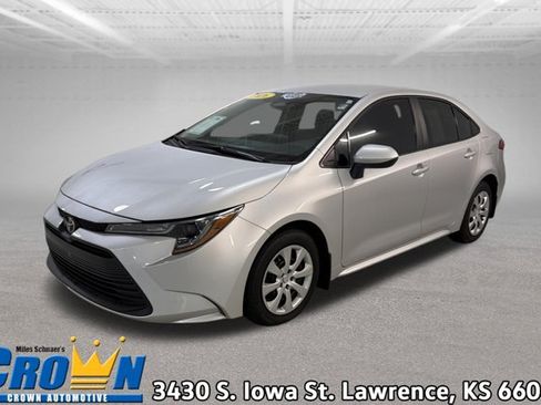 Used 2026 Toyota Corolla LE FWD image 1