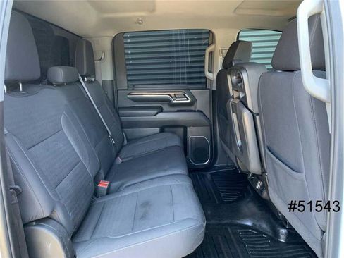 Used 2024 Chevrolet Silverado 3500 LT w/ Convenience Package image 24