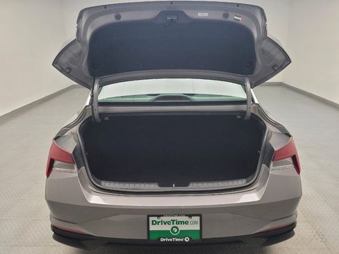 Used 2023 Hyundai Elantra SEL FWD image 29