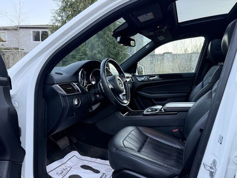Used 2017 Mercedes-Benz GLS 450 4MATIC image 12