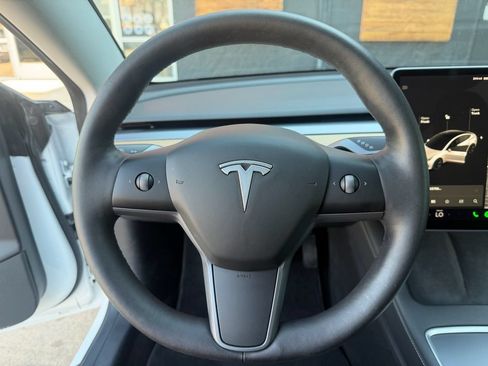 Used 2021 Tesla Model 3 Long Range AWD/4WD image 32