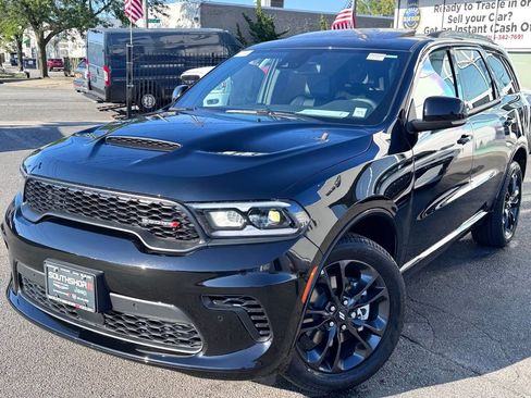 New 2026 Dodge Durango GT image 3