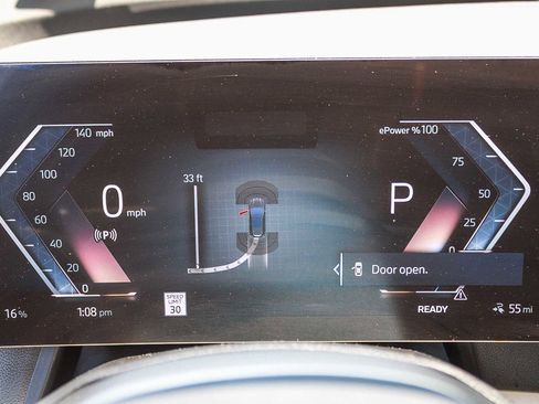 Used 2023 BMW iX xDrive50 w/ Premium Package AWD/4WD image 23