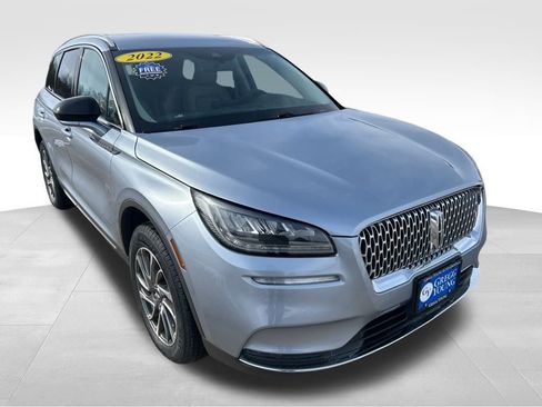 Used 2022 Lincoln Corsair Standard w/ Equipment Group 101A image 11