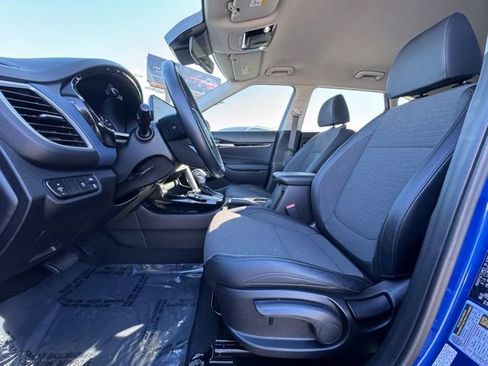 Used 2023 Kia Seltos S w/ Navigation Package image 23