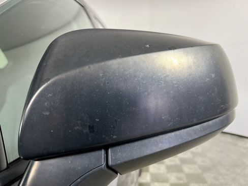 Used 2019 Toyota RAV4 LE image 13