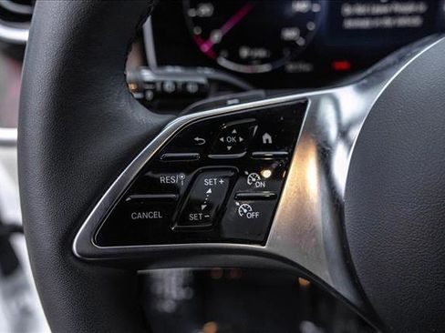 Certified 2025 Mercedes-Benz GLC 300 4MATIC image 14