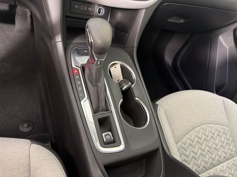 Used 2022 Chevrolet Equinox LS w/ LPO, Floor Liner Package AWD/4WD image 17