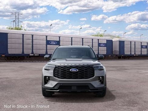 New 2027 Ford Explorer ST-Line AWD/4WD image 3