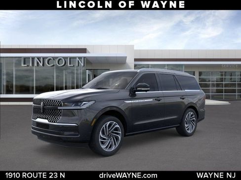New 2026 Lincoln Navigator Reserve AWD/4WD image 1