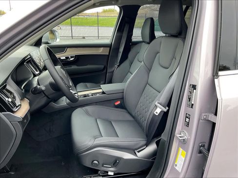 New 2026 Volvo XC90 B6 Plus w/ Protection Package image 11