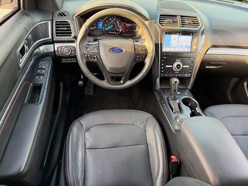 Certified 2019 Ford Explorer Sport w/ Equipment Group 401A AWD/4WD image 8