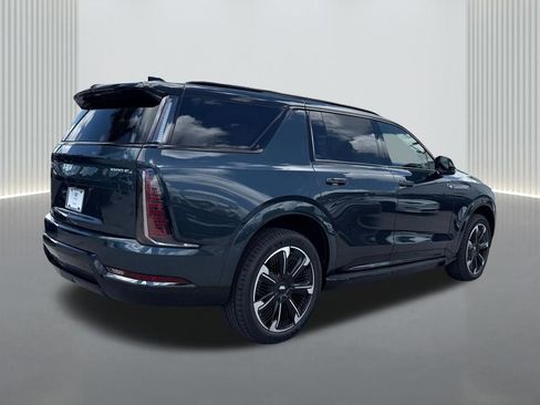 New 2026 Cadillac Escalade IQL Sport 2 w/ LPO, Etrunk Organizer Package AWD/4WD image 5
