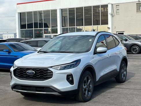 Used 2025 Ford Escape ST-Line Select image 5