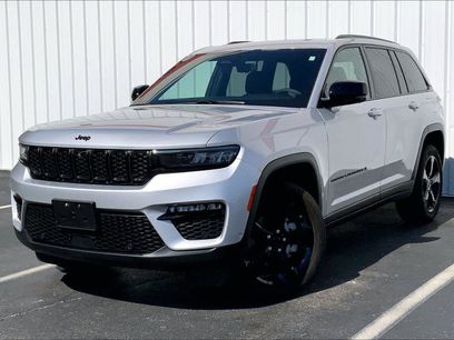 Used 2024 Jeep Grand Cherokee Limited w/ Luxury Tech Group II