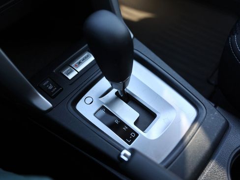 Used 2017 Subaru Forester 2.5i Premium w/ All-Weather Package image 31