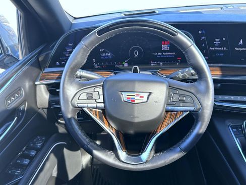 Certified 2024 Cadillac Escalade ESV Premium Luxury w/ Performance Package image 15