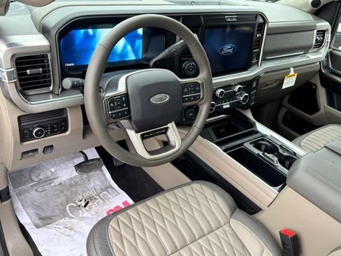New 2026 Ford F250 Platinum w/ Platinum Plus Package image 10