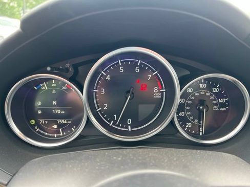 Used 2025 MAZDA MX-5 Miata RWD image 13