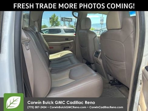 Used 2004 GMC Sierra 2500 SLT w/ Heavy-Duty Power Package AWD/4WD image 9