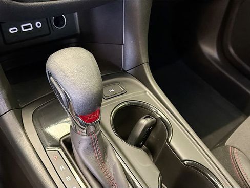 Used 2022 Chevrolet Equinox RS image 16