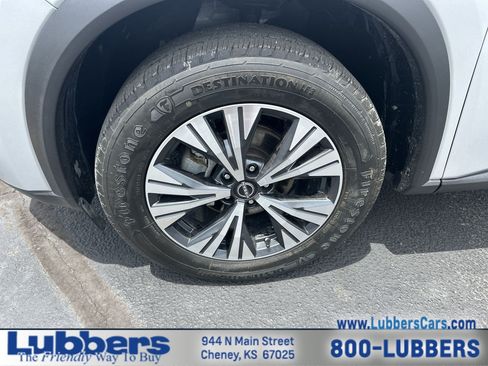 Used 2023 Nissan Rogue SV AWD/4WD image 10