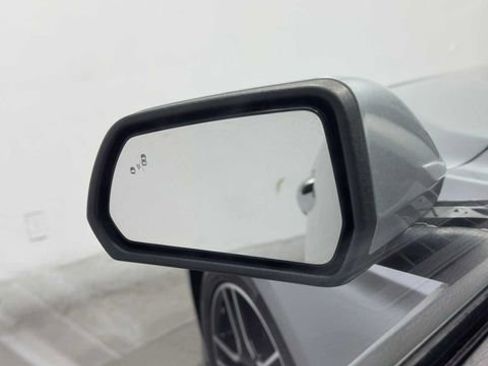 Used 2022 Ford Mustang Premium image 16