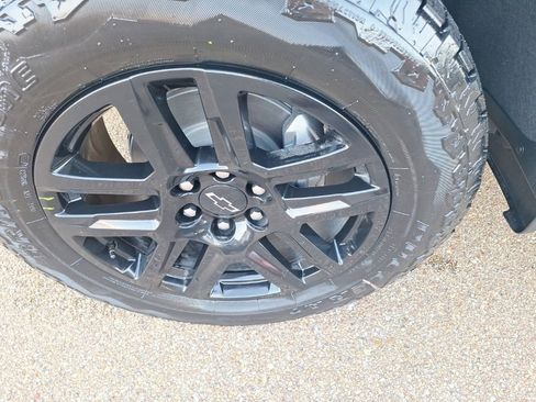 New 2026 Chevrolet Silverado 1500 LT Trail Boss w/ Protection Package image 7