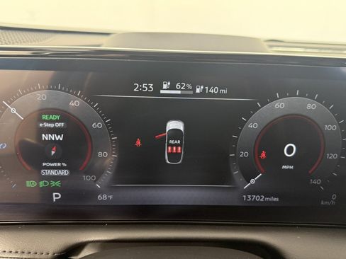 Used 2024 Nissan Ariya FWD image 18