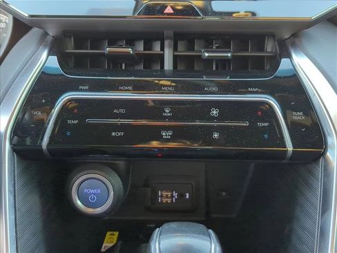 Used 2021 Toyota Venza Limited w/ Advanced Technology Package image 19