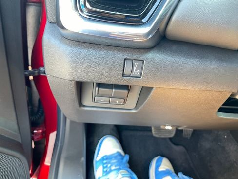 New 2026 GMC Canyon Elevation w/ Convenience Package image 28