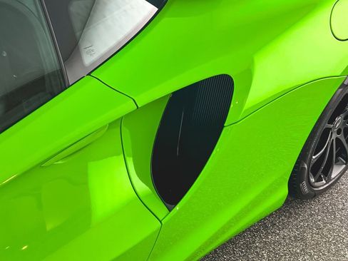 New 2025 McLaren Artura image 24