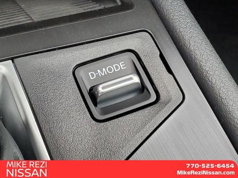 New 2026 Nissan Kicks S image 17