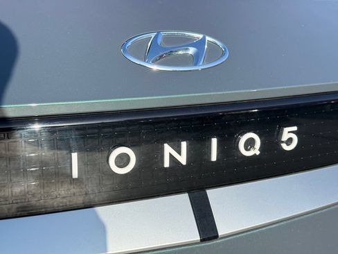Used 2024 Hyundai Ioniq 5 SEL RWD image 11