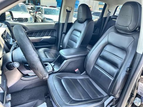 Used 2022 GMC Canyon Denali w/ Denali Black Edition Package AWD/4WD image 15