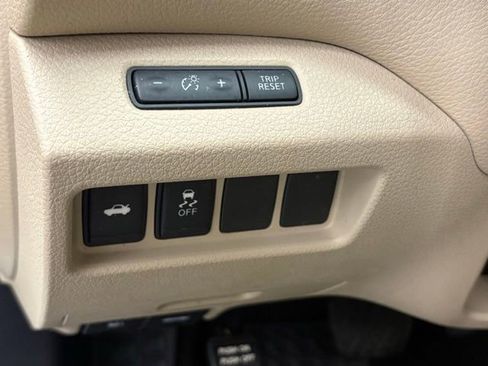 Used 2016 Nissan Altima 2.5 S w/ Power Driver Seat Package FWD image 12