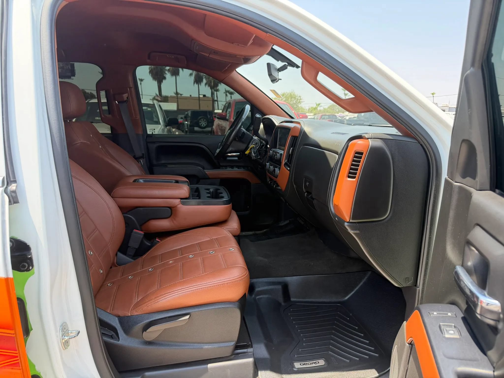 Used 2015 GMC Sierra 1500 SLE w/ SLE Value Package RWD image 29