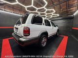 Used 2001 Nissan Pathfinder SE image 3