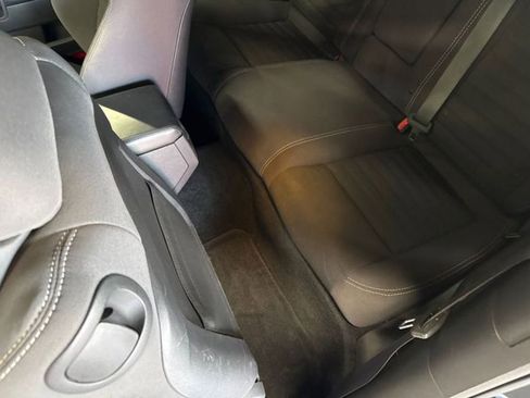 Used 2014 Dodge Challenger SRT8 Core RWD image 43