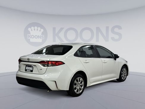 Used 2023 Toyota Corolla LE FWD image 12