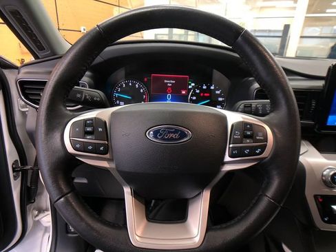 Certified 2024 Ford Explorer XLT w/ Equipment Group 202A AWD/4WD image 13