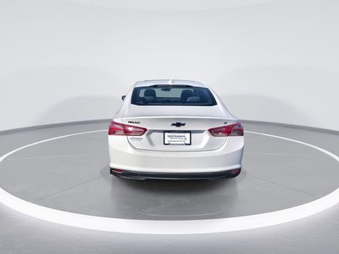 Used 2023 Chevrolet Malibu LT w/ Sport Edition image 7