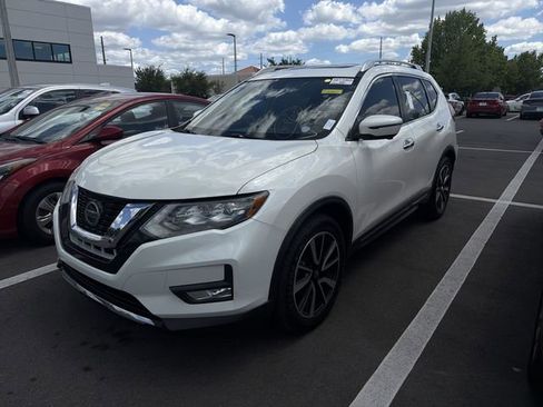 Used 2018 Nissan Rogue SL w/ Premium Package FWD image 7