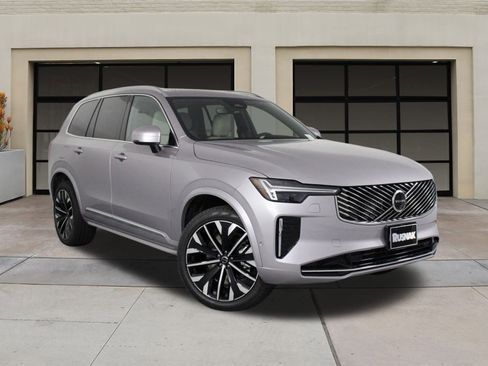 New 2026 Volvo XC90 B6 Plus w/ Protection Package Premier image 19