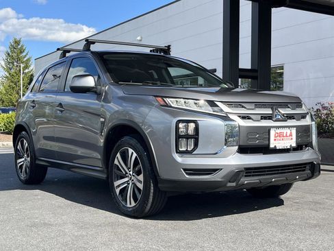 Used 2020 Mitsubishi Outlander Sport ES AWD/4WD image 3