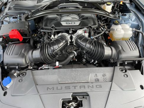 Used 2025 Ford Mustang Dark Horse RWD image 26