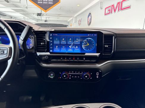 Certified 2023 Chevrolet Silverado 1500 RST image 18