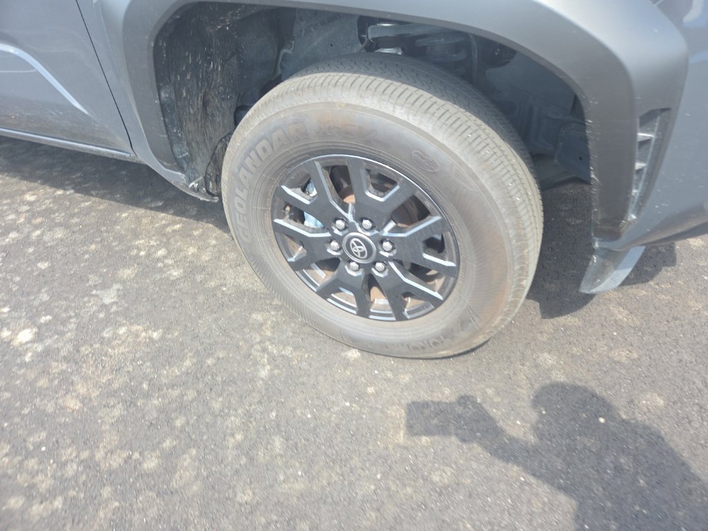Used 2025 Toyota 4Runner SR5 RWD image 19