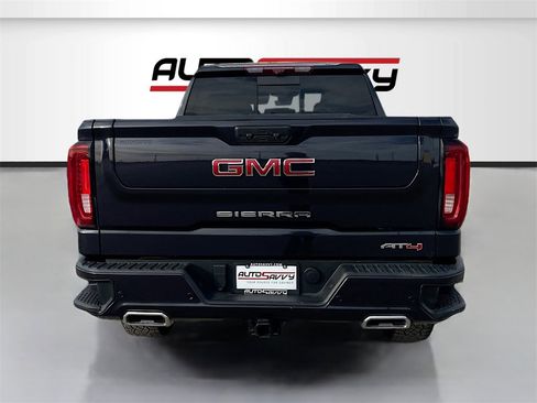Used 2024 GMC Sierra 1500 AT4 w/ Technology Package image 6